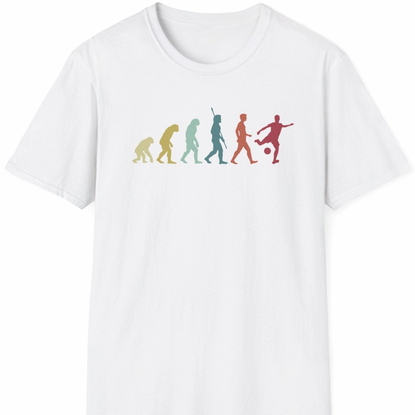 Hvit T-skjorte med silhuettrekke som viser menneskets utvikling – avsluttet med fotballspiller i skuddbevegelse.