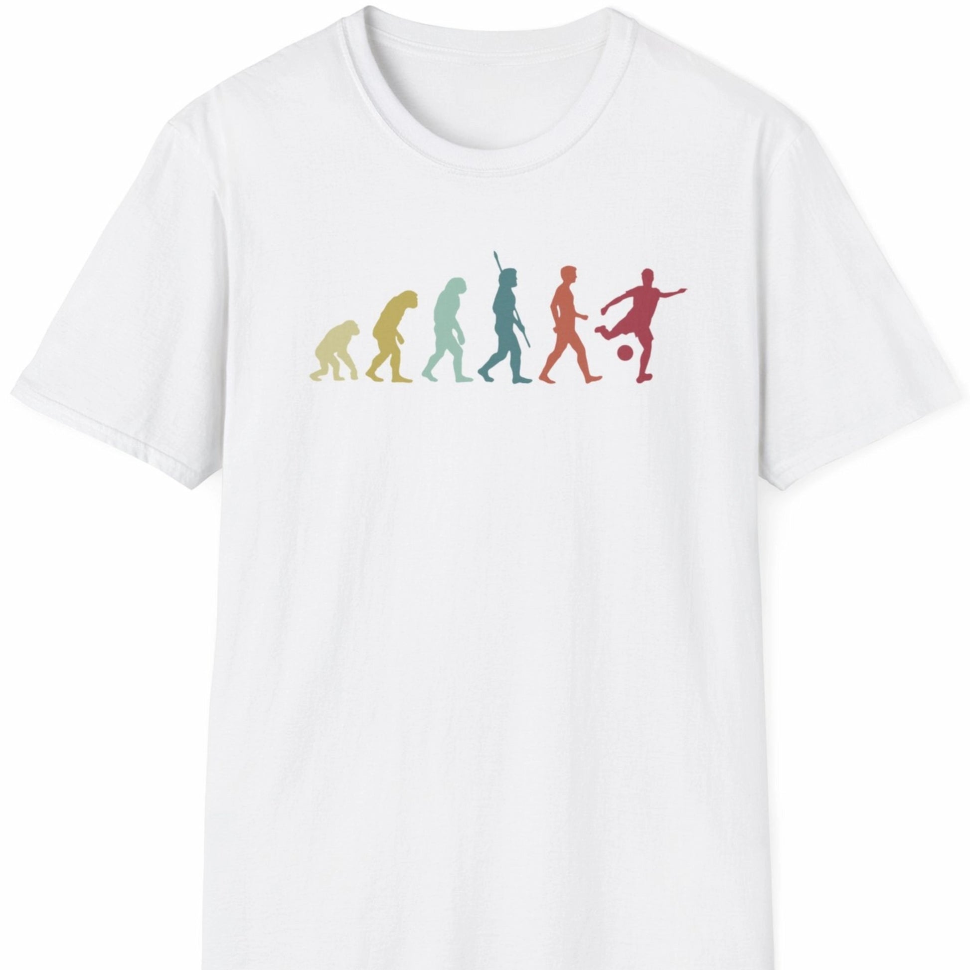 Hvit T-skjorte med silhuettrekke som viser menneskets utvikling – avsluttet med fotballspiller i skuddbevegelse.