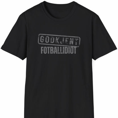 Svart t-skjorte med teksten Godkjent Fotballidiot