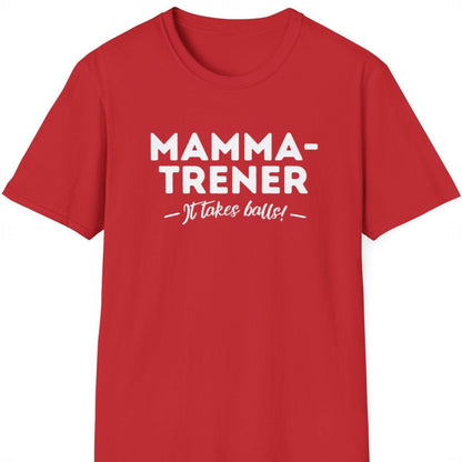 Rød t-skjorte med teksten Mammatrener - it takes balls!