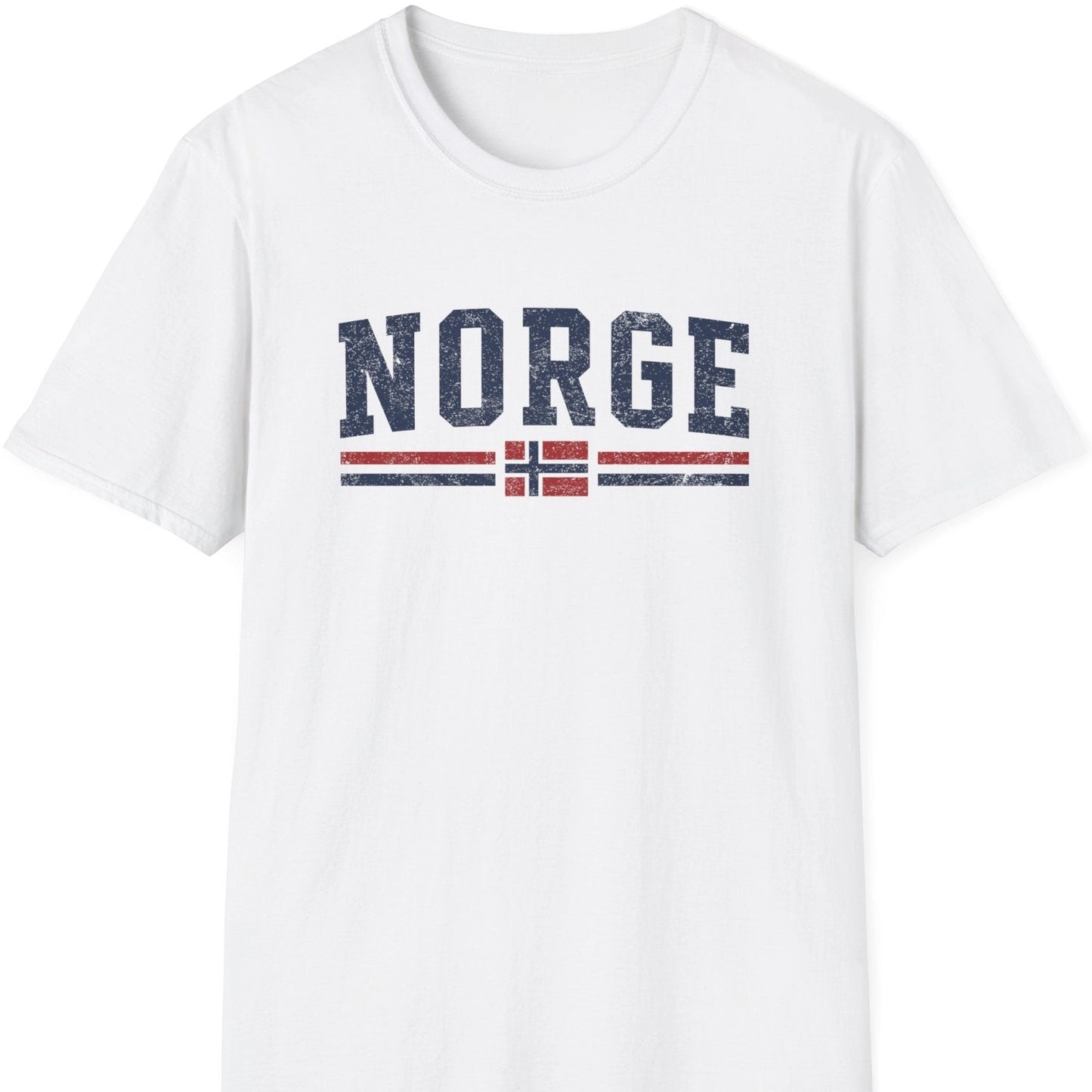Hvit T-skjorte med skriften Norge og norsk flagg. Retro utseende. 