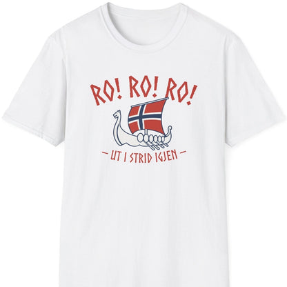 Hvit T-skjorte med teksten "Ro! Ro! Ro! Ut i strid igjen" og et vikingskip med norsk flagg. 